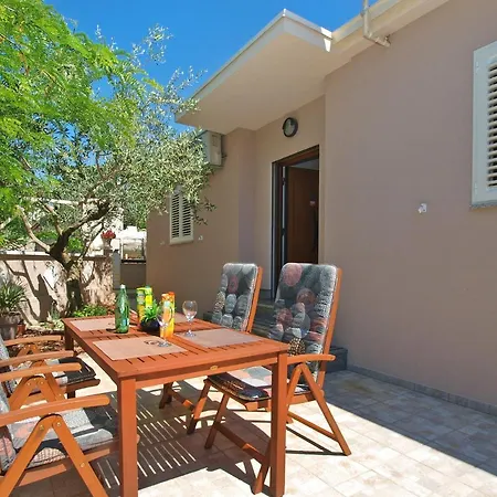 House Kristina 2087 *