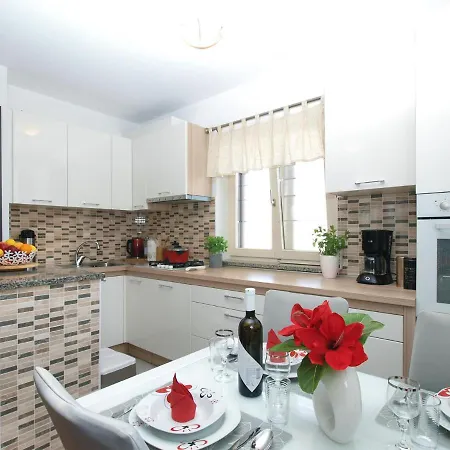 House Kristina 2087 펜션