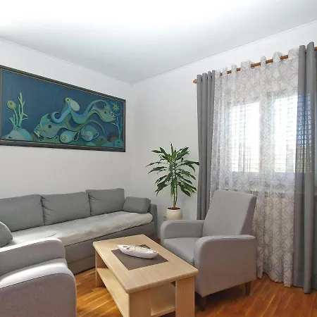 House Kristina 2087 펜션 *