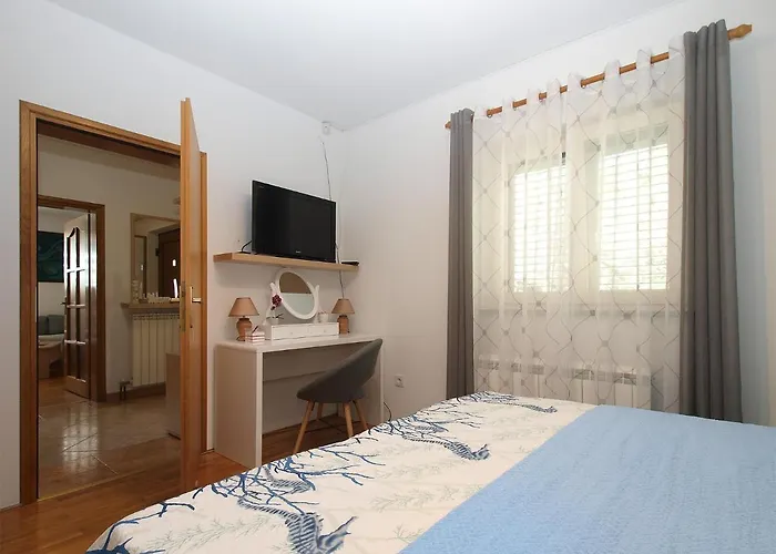 Дом отдыха House Kristina 2087