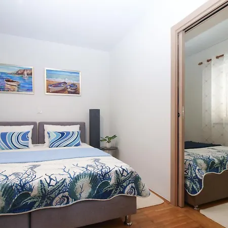 House Kristina 2087 *