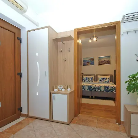 Будинок відпочинку House Kristina 2087 Пула