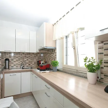 Будинок відпочинку House Kristina 2087 Пула